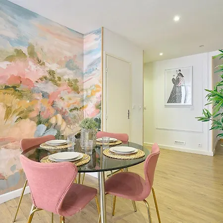 Hypercentre -apartment In Pedestrian Zone *