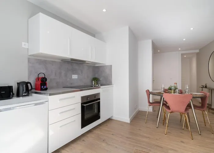 Lejlighed Hypercentre -apartment In Pedestrian Zone *